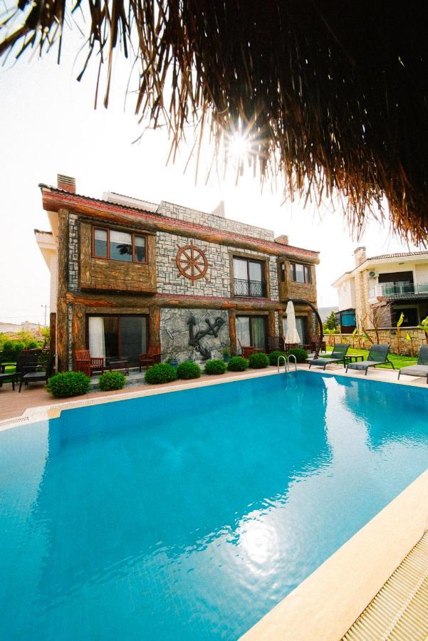 Pupa Alacati Butik Otel Кешме Экстерьер фото