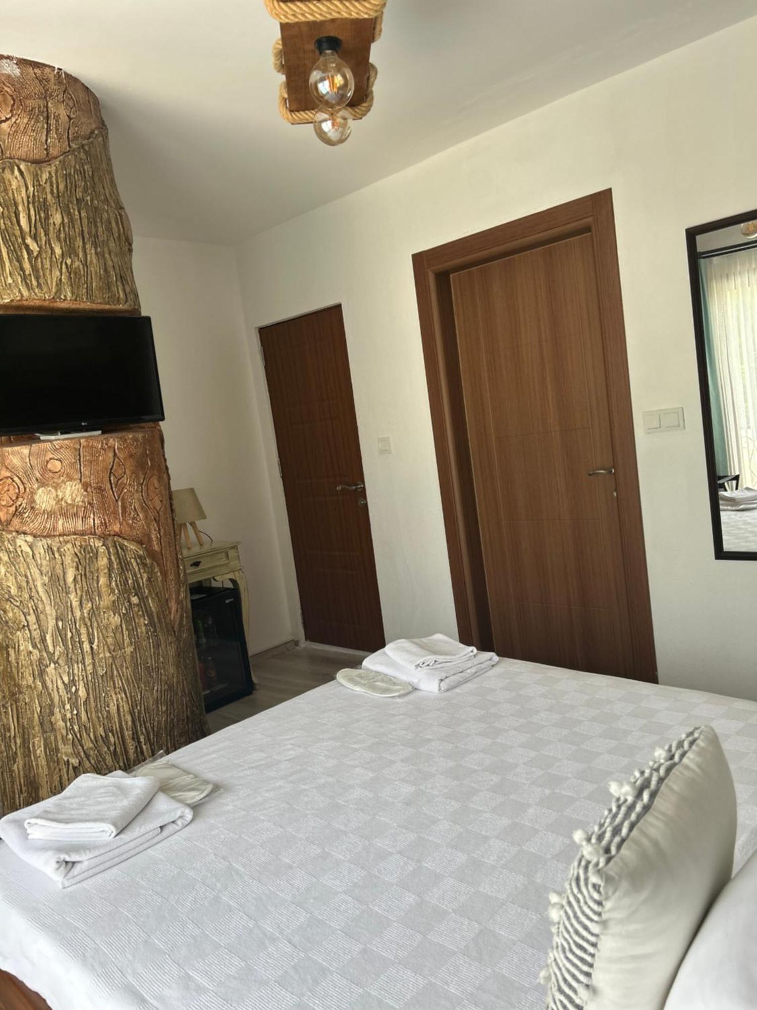 Pupa Alacati Butik Otel Кешме Экстерьер фото