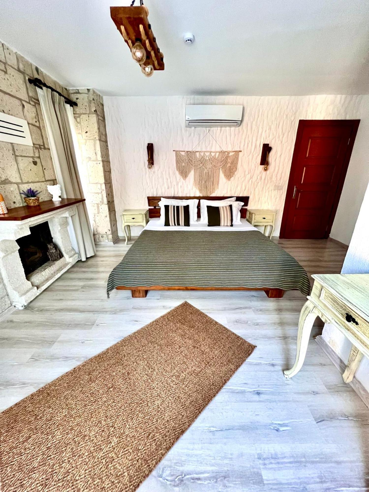 Pupa Alacati Butik Otel Кешме Экстерьер фото